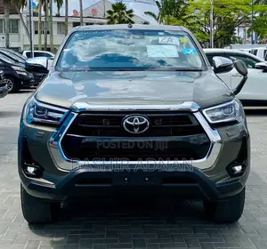 Toyota Hilux Revo Double Cab Deisel 2.4 AWD 2022 Gray