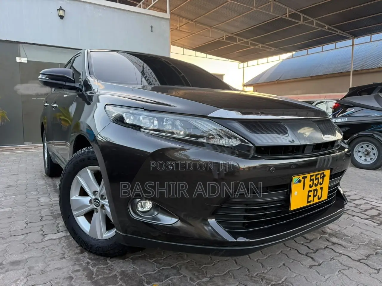 Toyota Harrier 2015 Matt Black