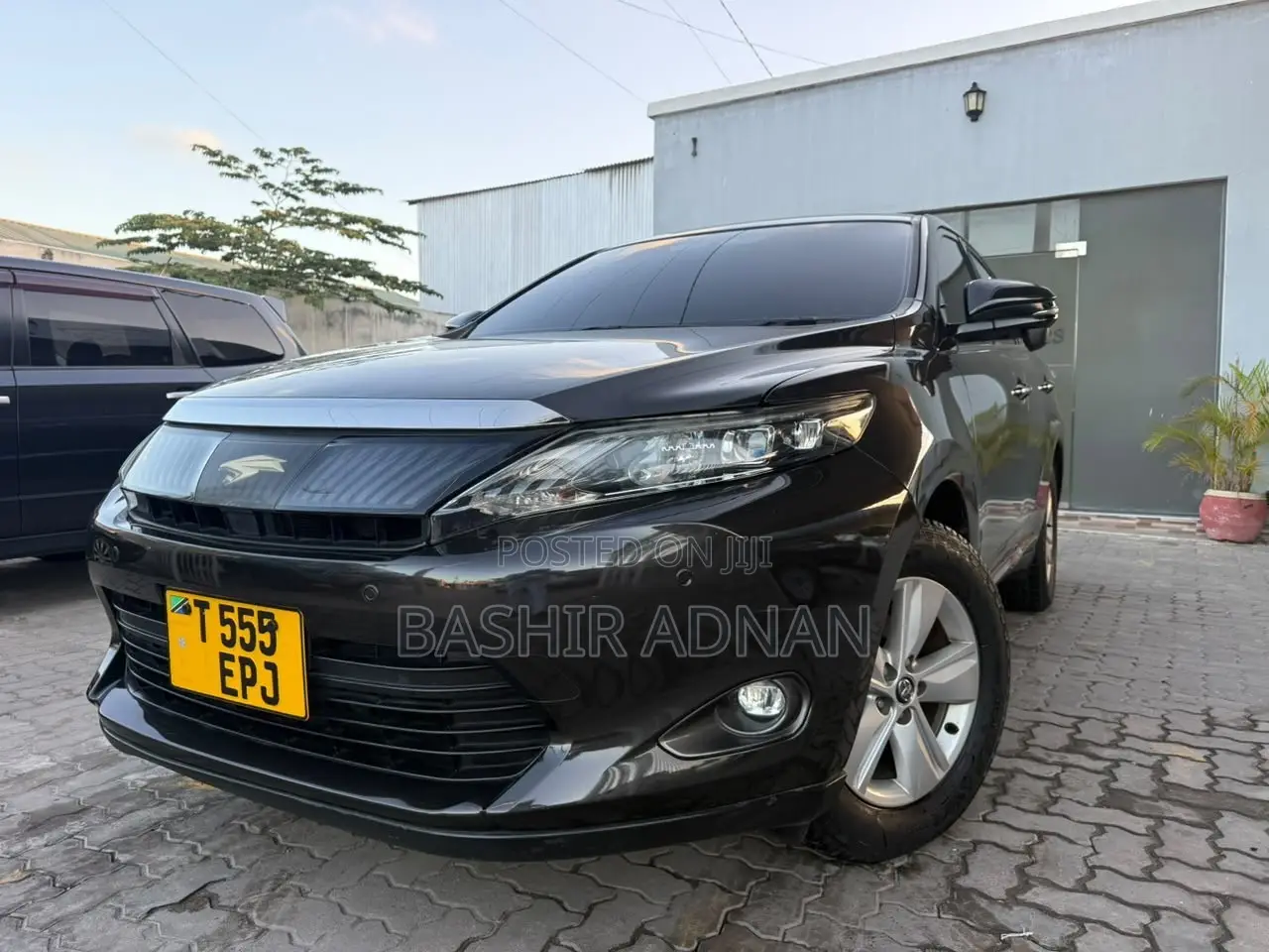 Toyota Harrier 2015 Matt Black