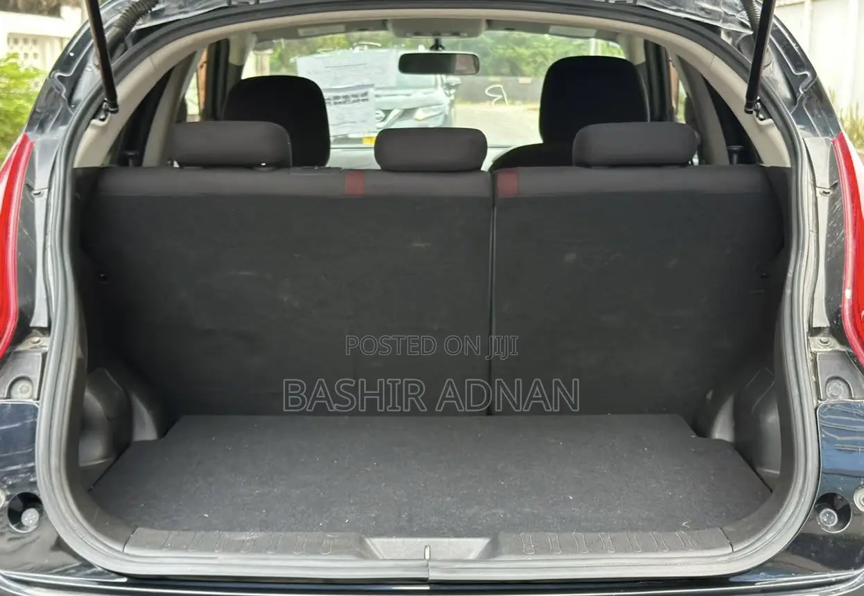 Nissan Juke 2011 Black
