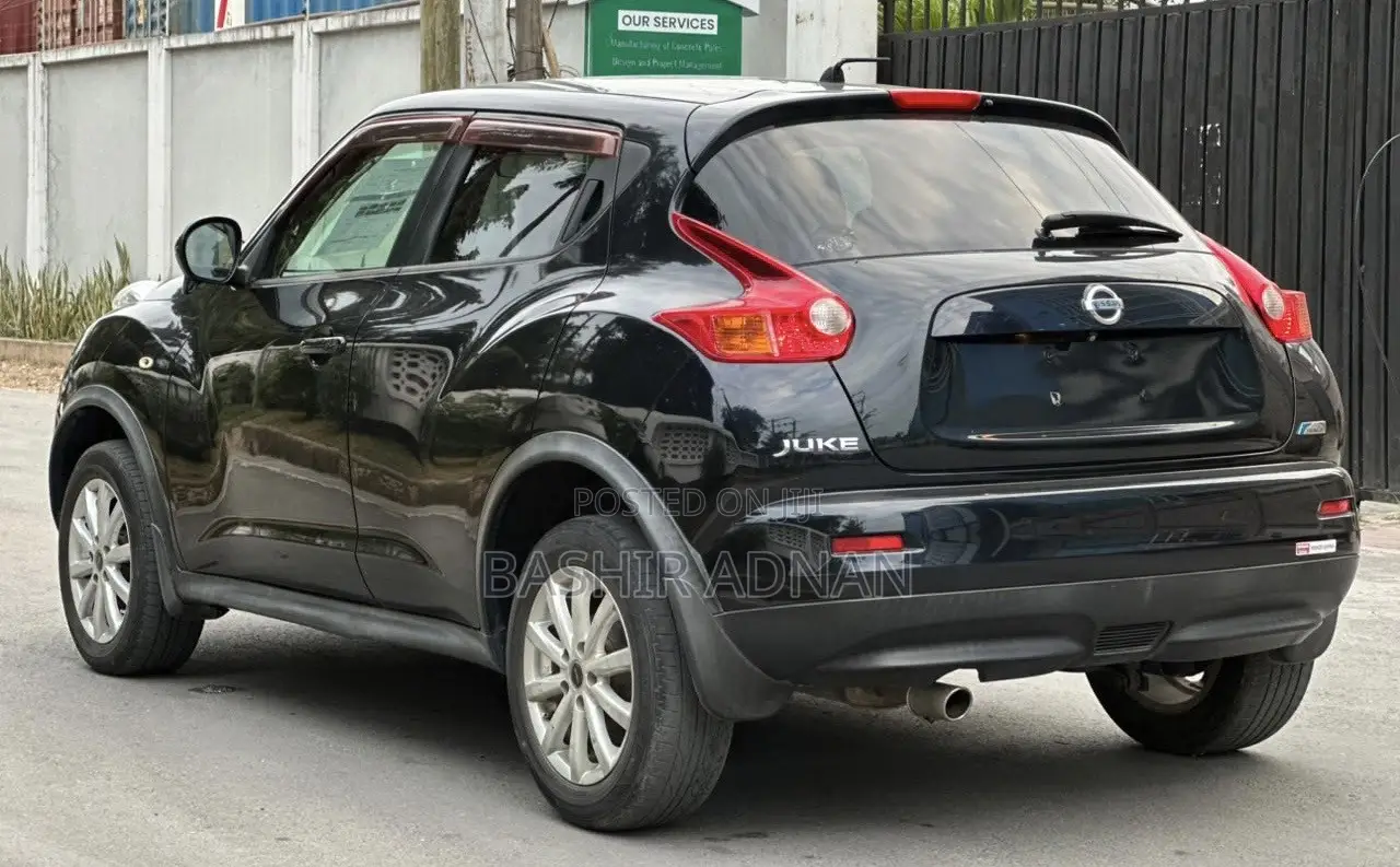 Nissan Juke 2011 Black