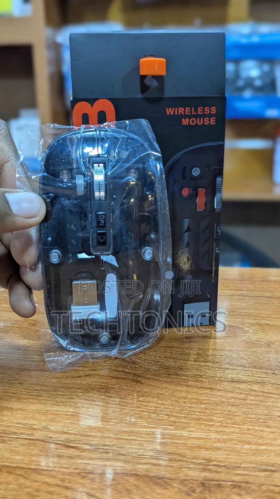 Transparent Wireless Mouse — TZS 35,000