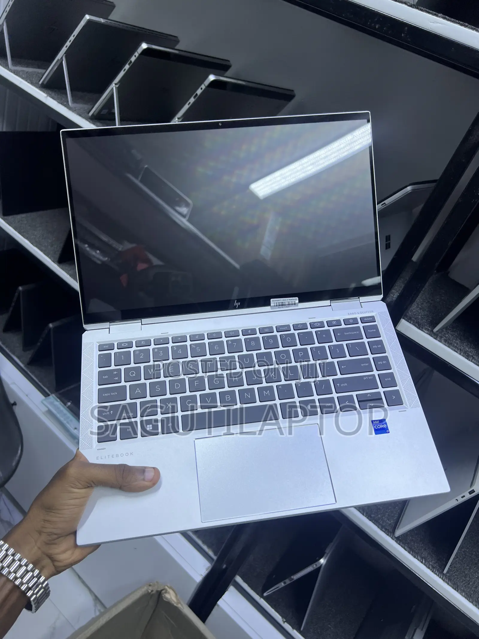 Laptop HP EliteBook 1040 G8 16GB Intel Core i7 SSD 512GB