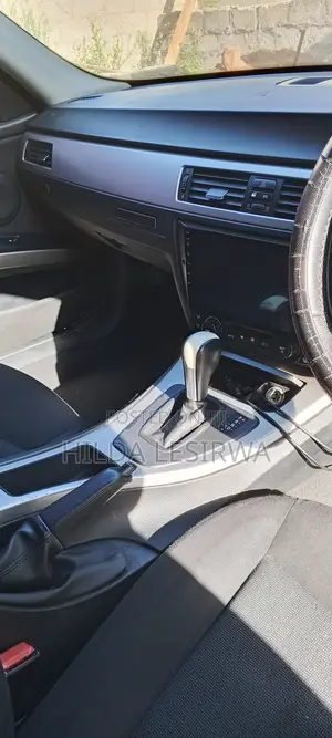 BMW 320i 2008 Silver