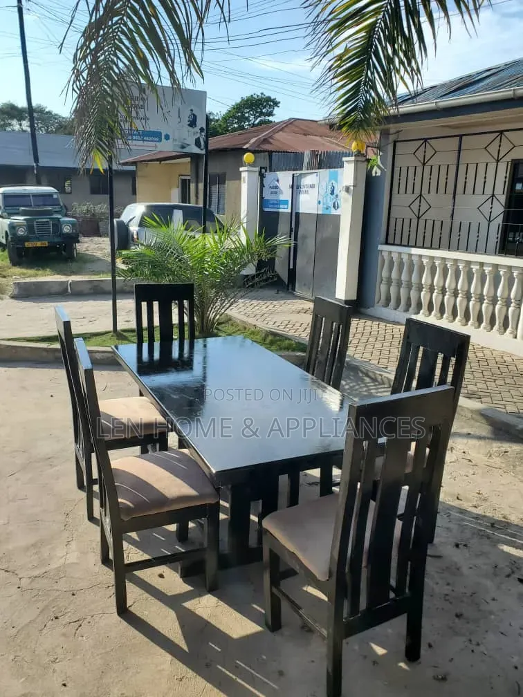 Dinning Table Set Black in Color