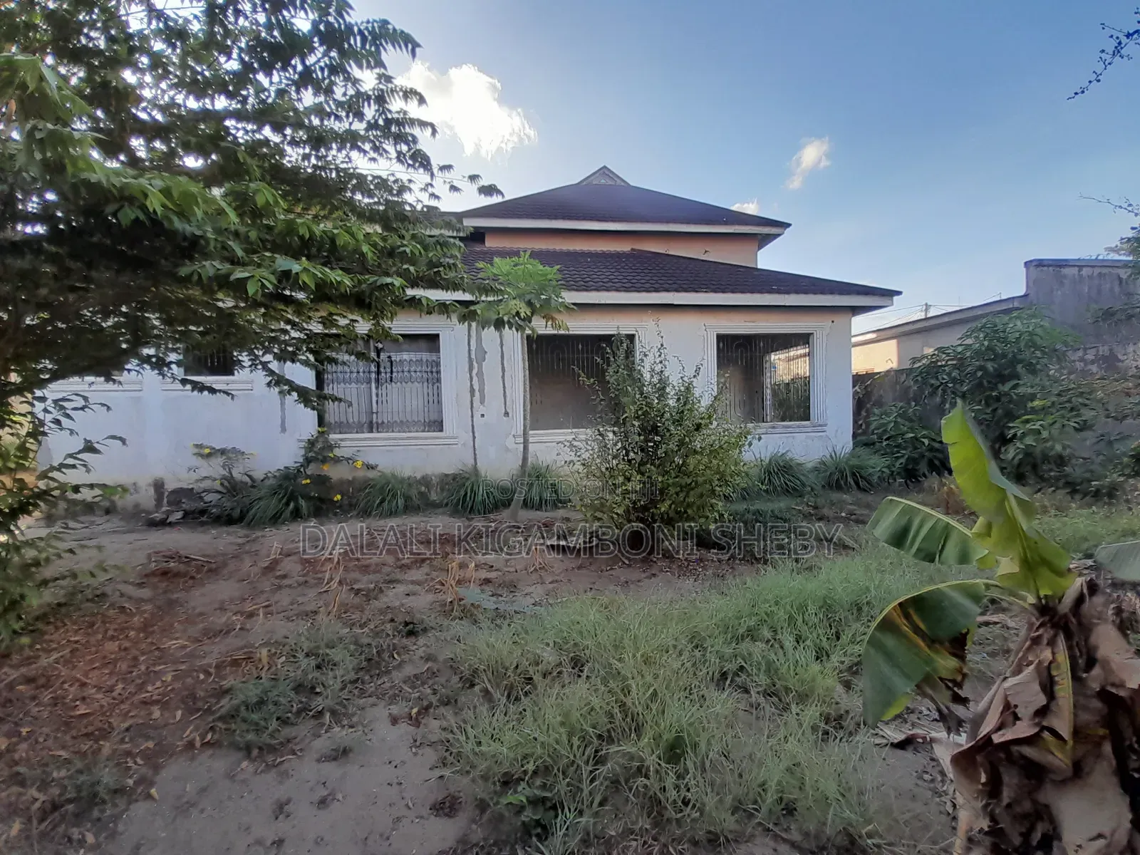 6bdrm Apartment in Kigamboni Kibada for sale