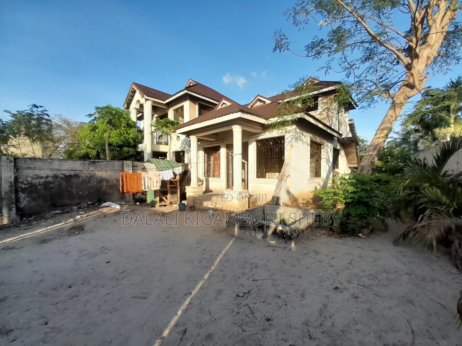 6bdrm Apartment in Kigamboni Kibada for sale